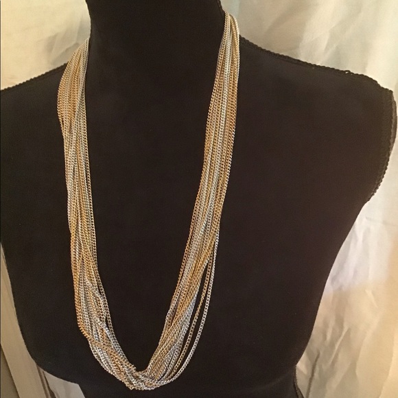 Jewelry - Vintage 1970’s silver and gold necklace